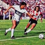El "Gol del Terremoto" lo marcó Perdomo a Estudiantes en 1992