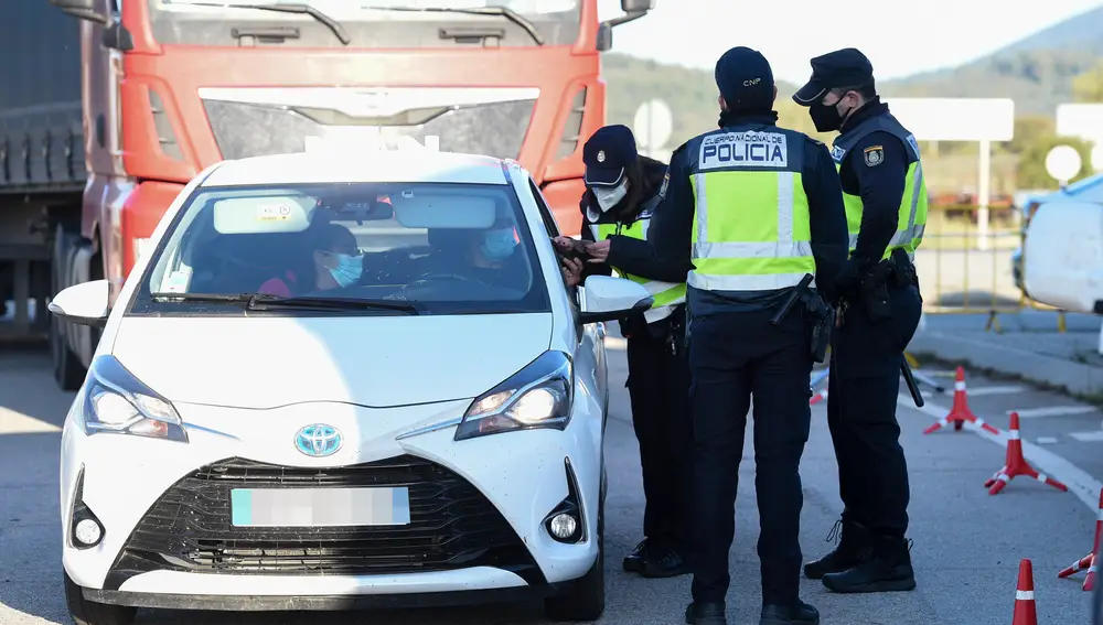 Controles en la frontera con Portugal