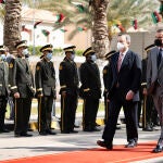 El primer ministro del Gobierno de unidad nacional libio, Abdul Hamid Dbeibeh, recibe el miércoles en Trípoli a su homólogo italiano, Mario Draghi