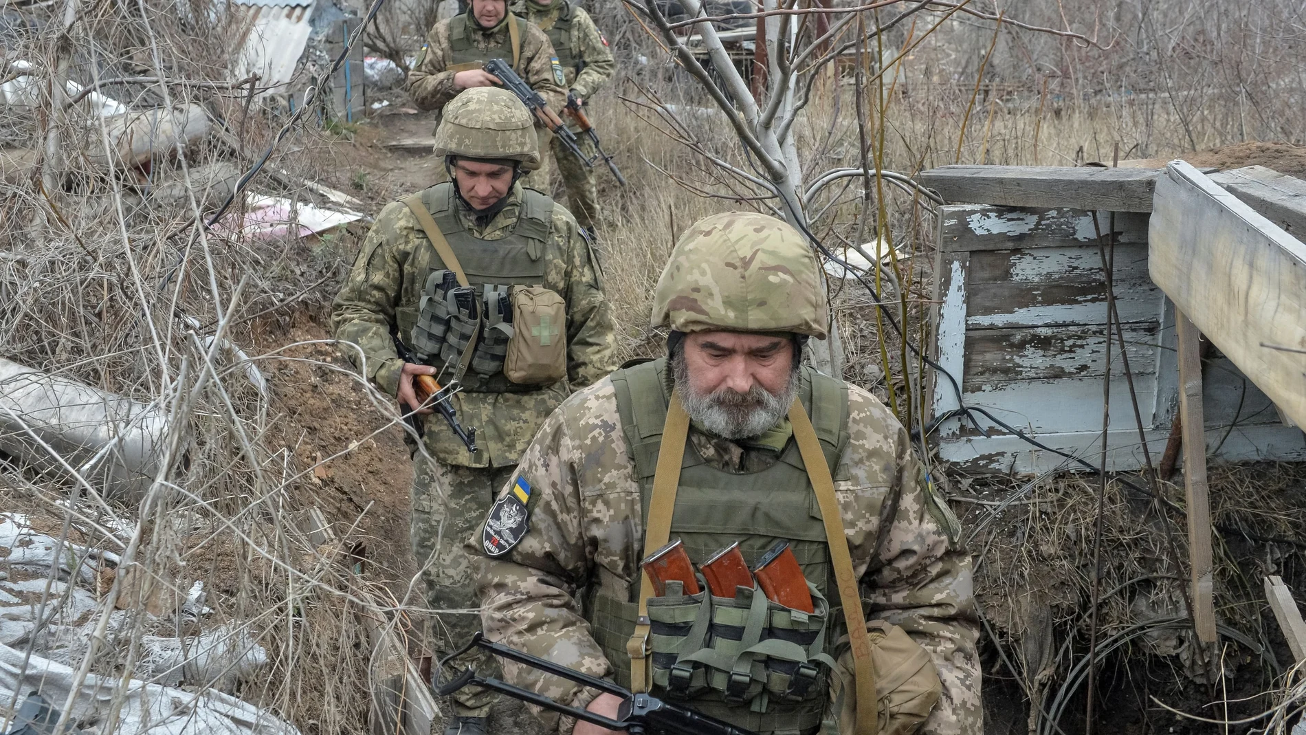 Soldados del Ejército ucranio en la línea del frente, cerca de Donetsk