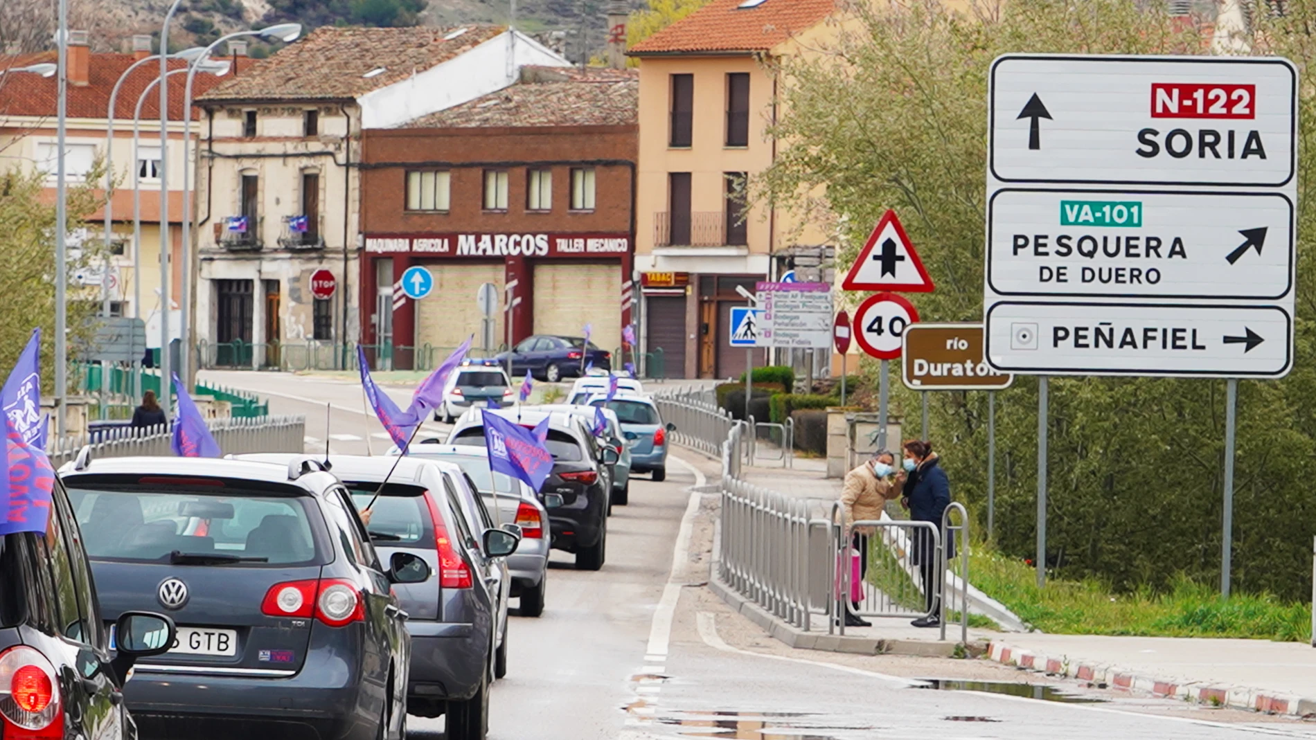 La Plataforma A-11 Pasos convoca una auto-concentración para reivindicar la prometida Autovía del Duero, que se desarrolla en la travesía de la N-122 a su paso por Peñafiel.