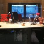 El presidente de Castilla y León, Alfonso Fernández Mañueco, en los micrófonos de RNE