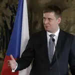 El hasta hoy jefe de la diplomacia checa, Tomas Petricek, abogaba por que los socialdemócratas salieran del Gobierno con los populistas de Andrej Duda