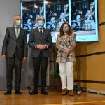 El consejero de Cultura y Turismo, Javier Ortega, el presidente de la Fundación Iberdrola España, Fernando García, y la coordinadora general de Educación del Museo Nacional del Prado, Ana Moreno, presentan la exposición