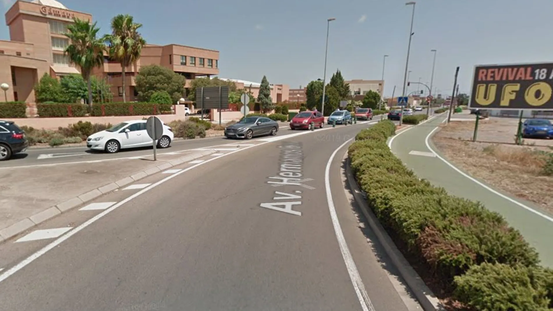 El accidente se ha producido en la avenida Hermanos Bou de Castellón