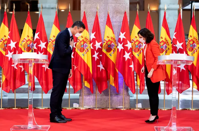 Un año de la “cumbre de las banderas”: la reunión que cambió el mapa político de Madrid y España
