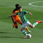 Álex Moreno con el Betis.