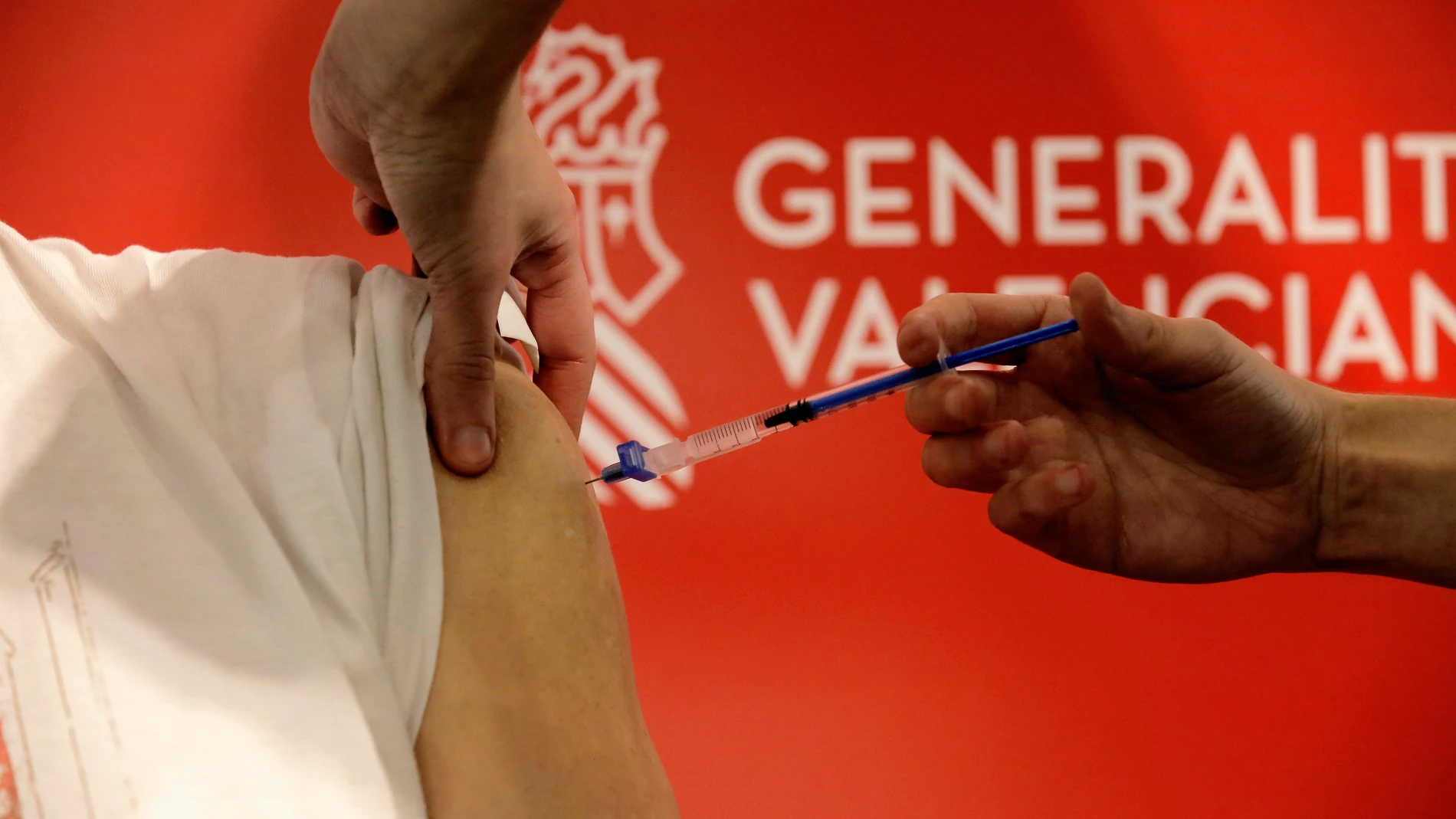 Un total de 4.068.497 personas han recibido ya una dosis de la vacuna contra el coronavirus en la Comunitat Valenciana