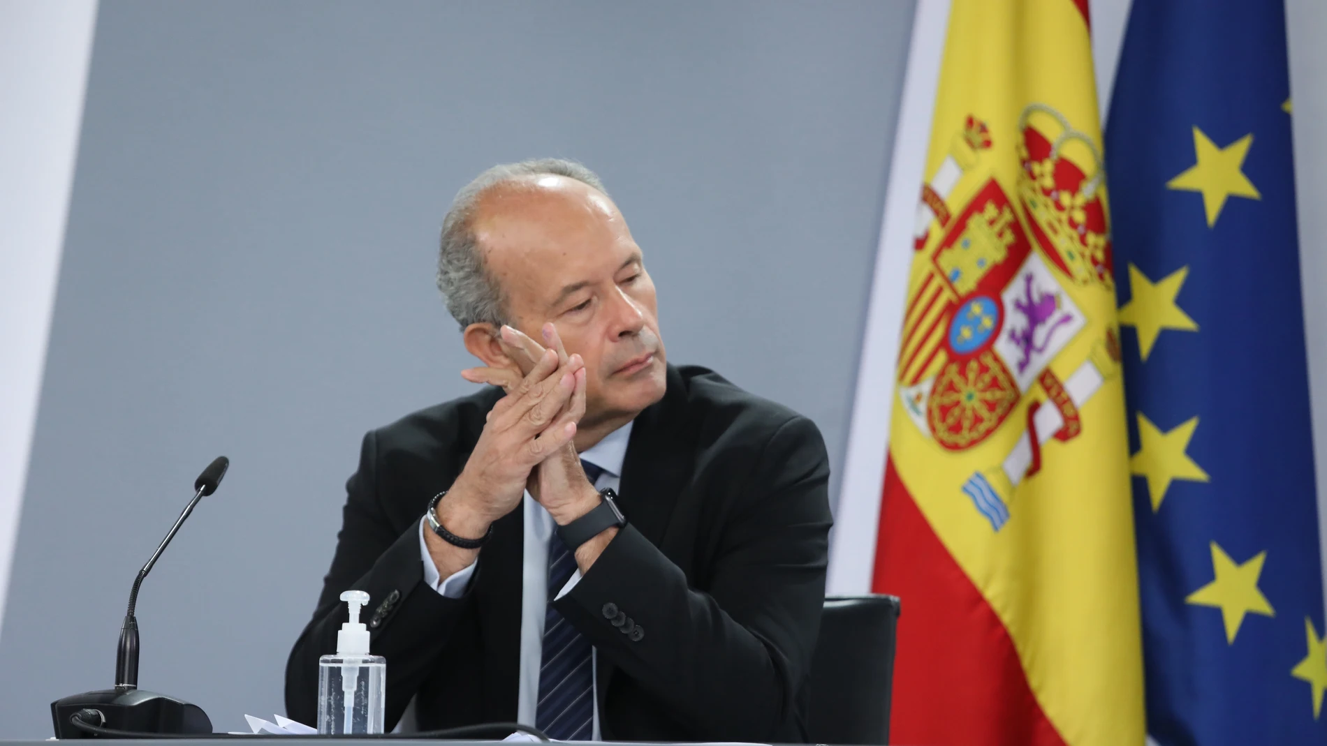 Rueda de prensa posterior al consejo de ministros con el ministro de justicia Juan Carlos Campo