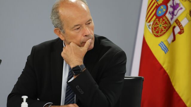 La iniciativa suscitó las críticas en Bruselas y entre las asociaciones de los jueces: “Vamos a proponer a los grupos que lo presentaron que lo retiren”, confirma el ministro de Justicia.
