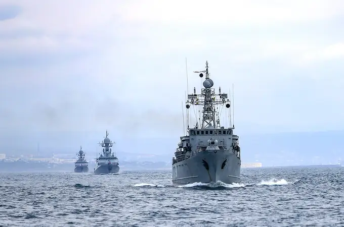 Seis buques de guerra de Rusia navegan más allá de Reino Unido: ¿inminente invasión a gran escala de Ucrania?
