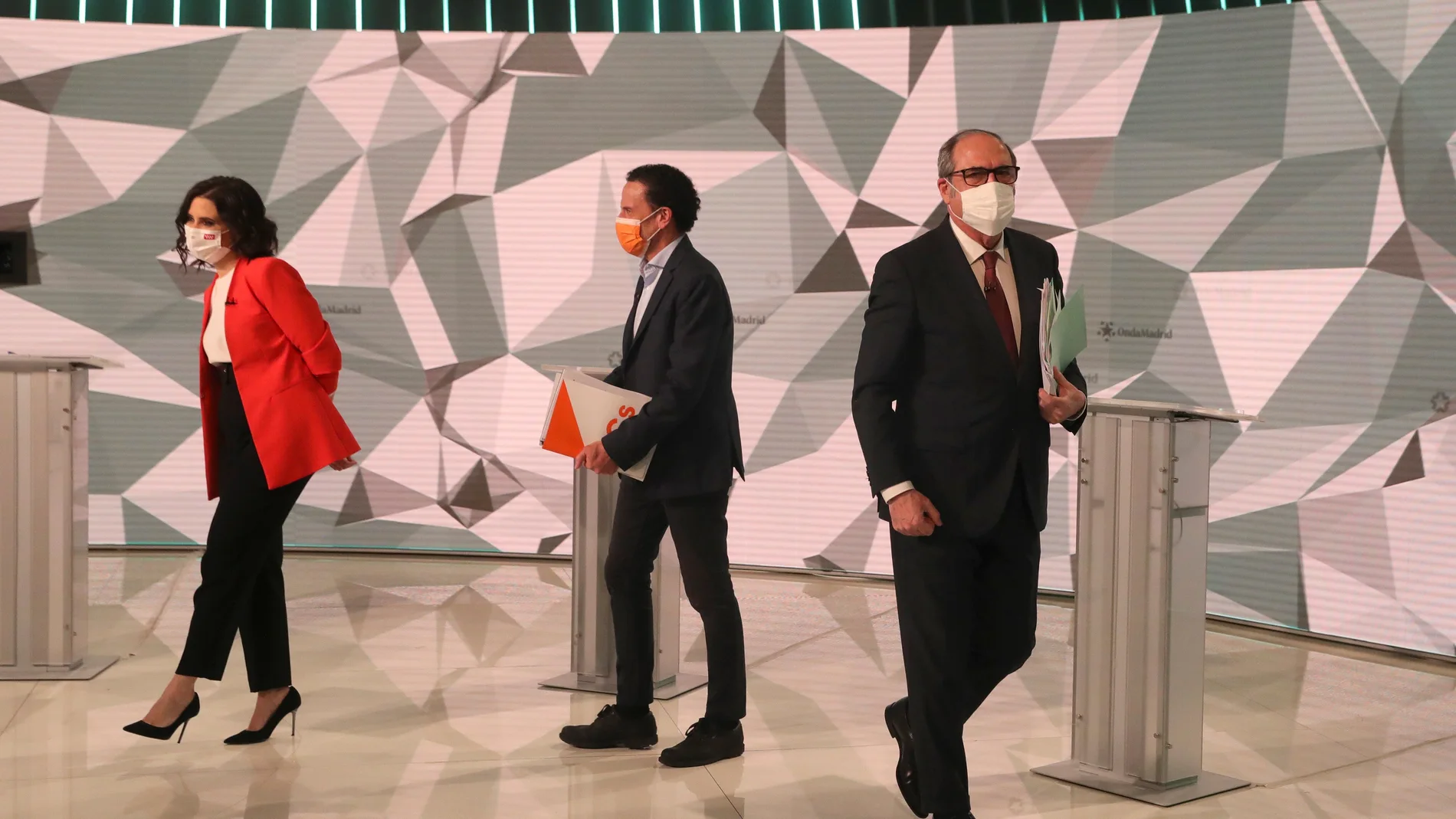Isabel Díaz Ayuso, Edmundo Bal y Ángel Gabilondo, durante el debate electoral