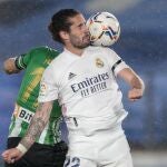 Isco y Joaquín en el Real Madrid-Betis de LaLiga