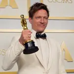 Thomas Vinterberg, ganador del Oscar a Mejor Película Internacional por &quot;Otra ronda&quot; - EFE/EPA/Chris Pizzello / POOL *** Local Caption *** 55864152