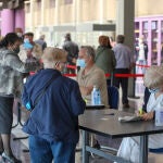 Los mayores de 70 años sin vacunar en la Región de Murcia podrán pedir cita desde este viernes