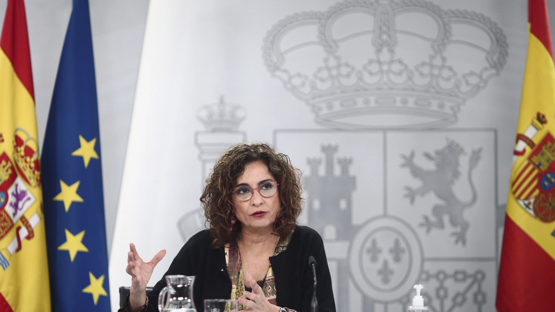 La ministra de Hacienda, María Jesús Montero; interviene en una rueda de prensa posterior al Consejo de Ministros.