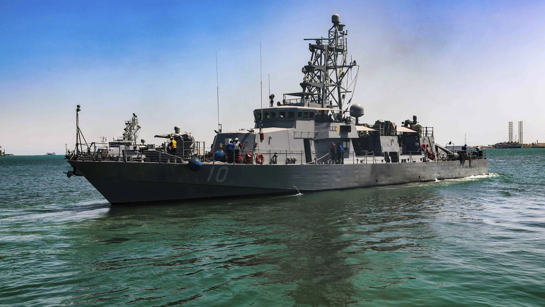 Imagen de archivo del USS Firebolt en Manama, Bahrein
