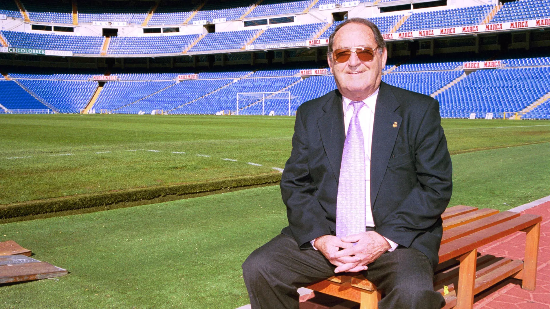 PACO GENTO EN EL SANTIAGO BERNABEU© GUILLERMO G. BALTASAR15-02-02