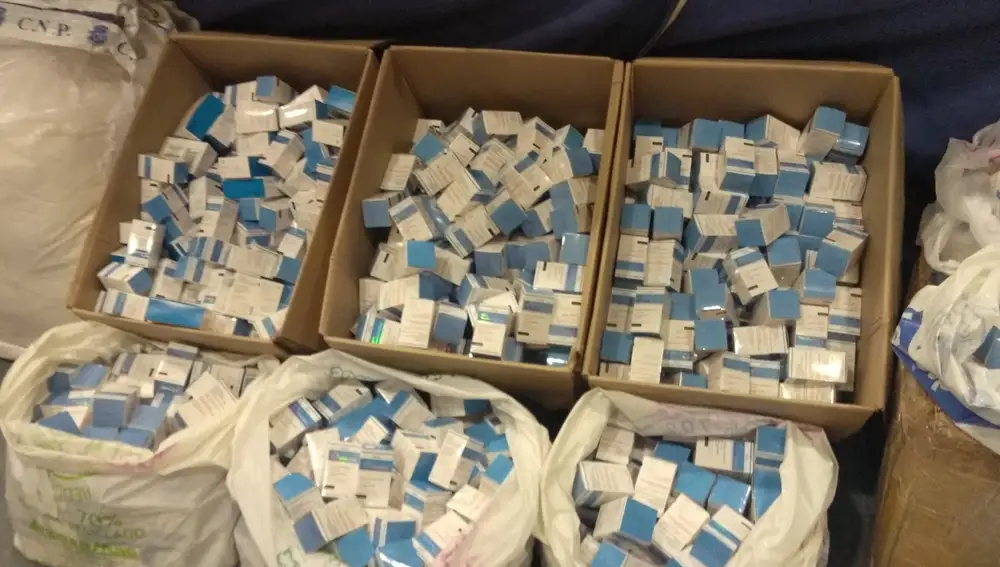 Cajas de falsos medicamentos incautados por al Policía Nacional en al &quot;operación Melot&quot;