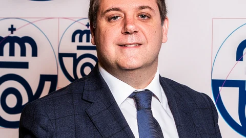 El presidente de Correos, Juan Manuel Serrano,