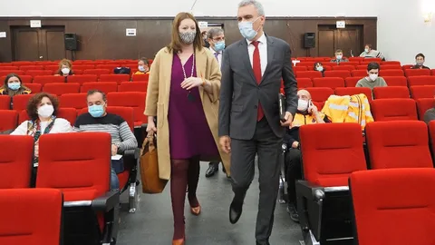 El delegado del Gobierno en Castilla y León, Javier Izquierdo, participa en una Jornada sobre cambio climático y riesgos para la protección civil