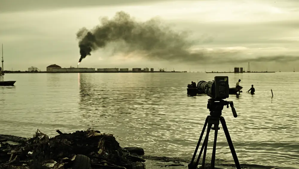 Una de las imágenes del rodaje (aquí, octubre de 2019) de &quot;Un cielo tan turbio&quot; (&quot;So Foul a Sky&quot;), el nuevo documental de Álvaro F. Pulpeiro