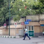 La entrada de la embajada de Suiza en Teherán