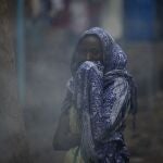 Una mujer desplazada de la región de Tigray