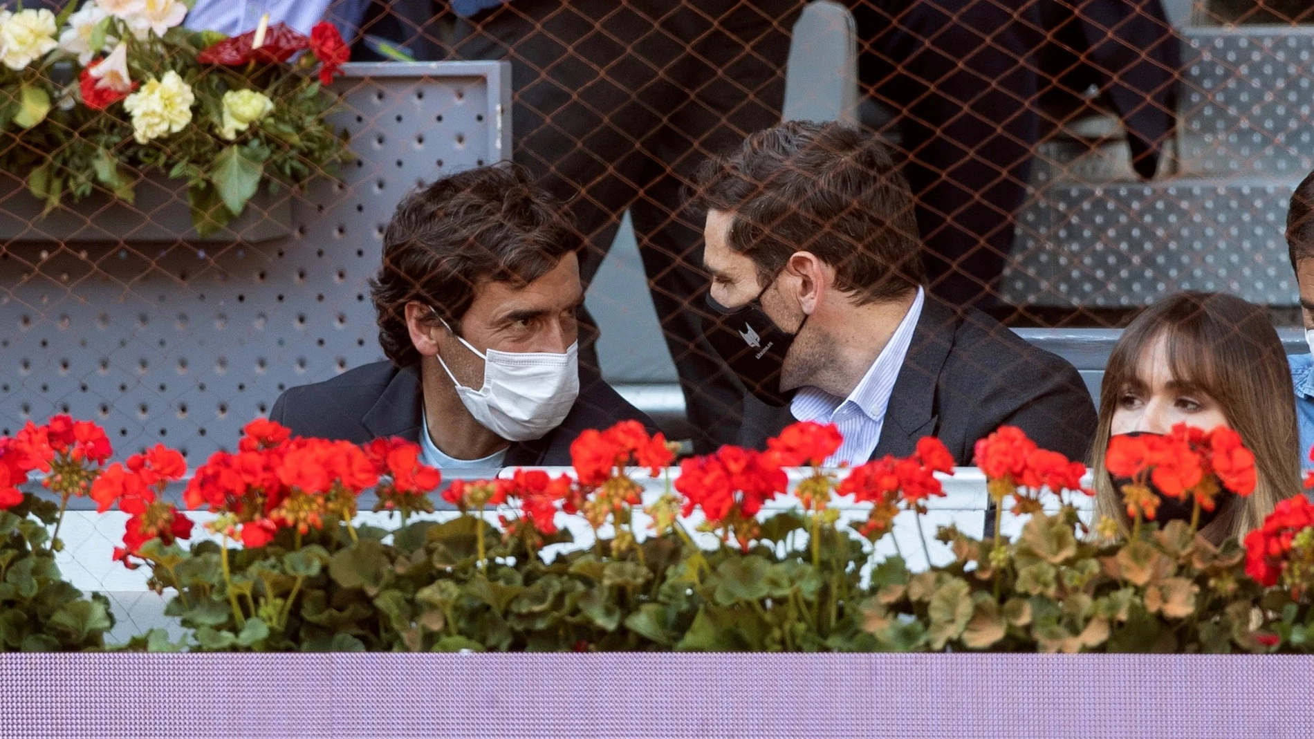 Raúl González Blanco e Iker Casillas vieron el partido de Rafa Nadal contra Alcaraz en la Caja Mágica.