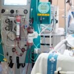 Un paciente afectado por la COVID-19 e ingresado en el Hospital Vall d'Hebron de Barcelona,