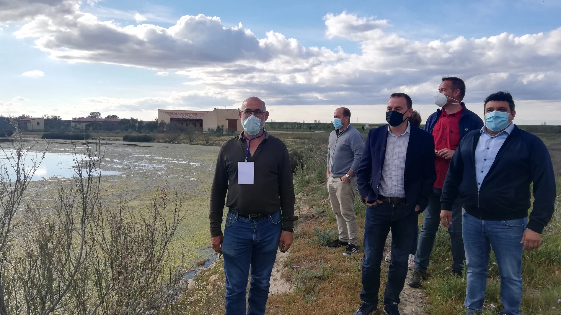 El presidente de la Diputación de Zamora, Francisco José Requejo, visita las Lagunas de Villafáfila, durante el Encuentro Nacional