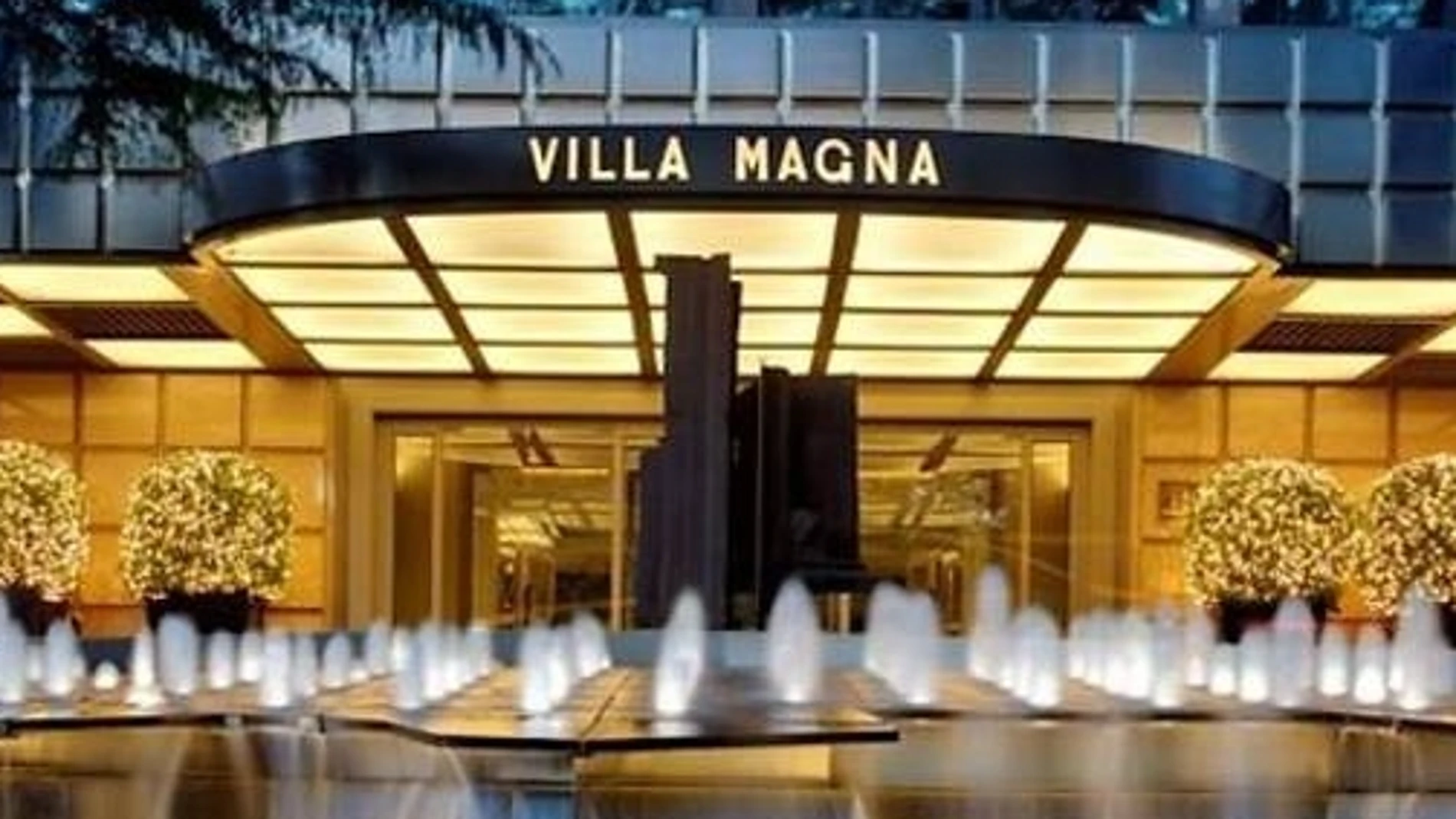 Entrada del Hotel Villamagna