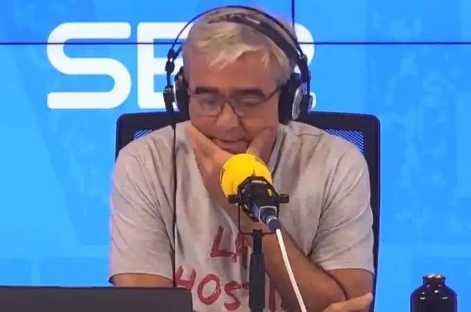 Carles Francino, al borde de las lágrimas en su regreso a la radio tras superar el coronavirus y un ictus