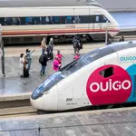  Un año de competencia en el AVE a Barcelona: dos millones de viajeros a bordo de los trenes de Ouigo y un tráfico disparado en el corredor