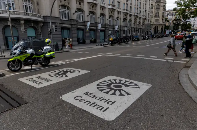Camiones y autobuses ocuparán mañana lunes el centro de Madrid contra las Zonas de Bajas Emisiones