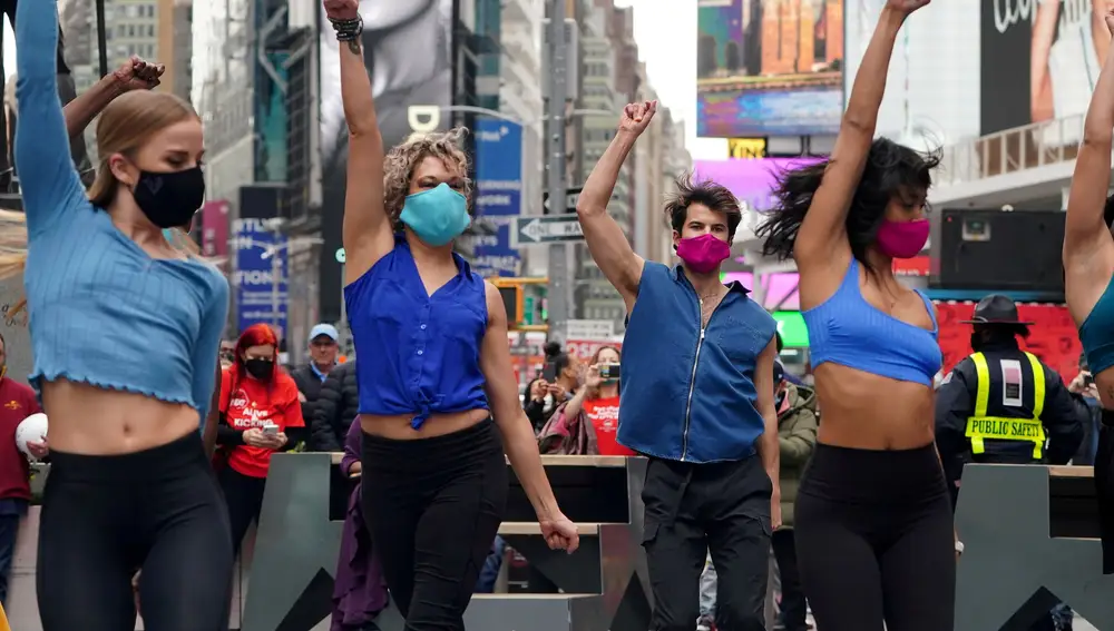 En marzo de este mismo año, los principales intérpretes de Broadway se manifestaron en plena Times Square. REUTERS/Carlo Allegri/File Photo