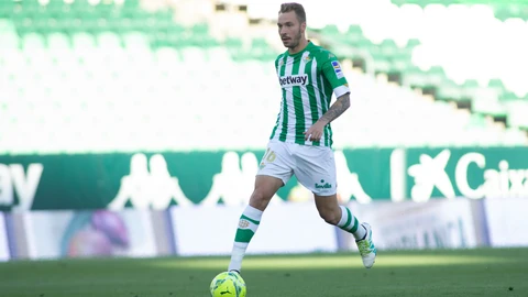 Loren Morón con el Real Betis.