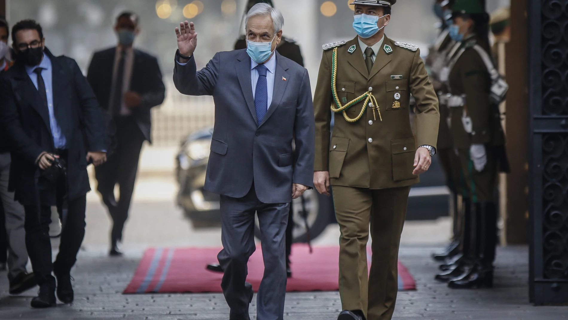 17 May 2021, Chile, Santiago: Chilean President Sebastian Pinera arrives at La Moneda presidential palace the day after the weekend elections to select members of the Constitutional Convention which will draft a new constitution. Photo: Sebastian Beltran Gaete/Agencia Uno/dpaSebastian Beltran Gaete/Agencia / DPA17/05/2021 ONLY FOR USE IN SPAIN