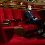 El vicepresidente de la Generalitat en funciones, Pere Aragonès, durante un pleno del Parlament.
