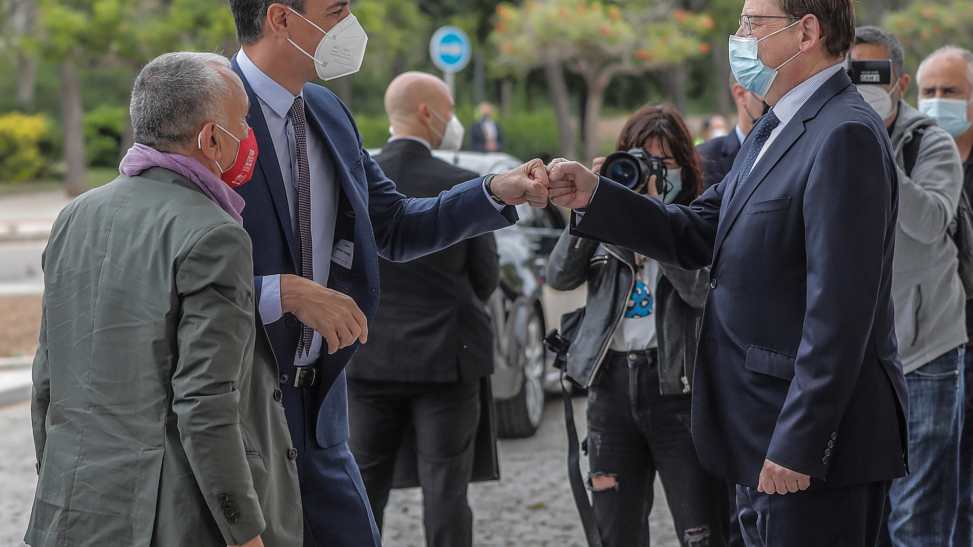 El presidente del Gobierno, Pedro Sánchez; y el presidente de la Generalitat, Ximo Puig, en una imagen de archivo