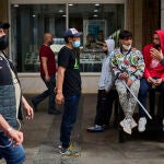 Ambiente en la ciudad de Ceuta en los días posteriores al asalto a la vaya de numerosos jóvenes desde el territorio marroquí.