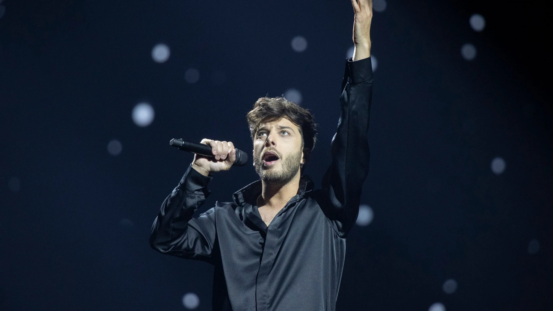 Blas Cantó, en un ensayo para Eurovisión 2021.