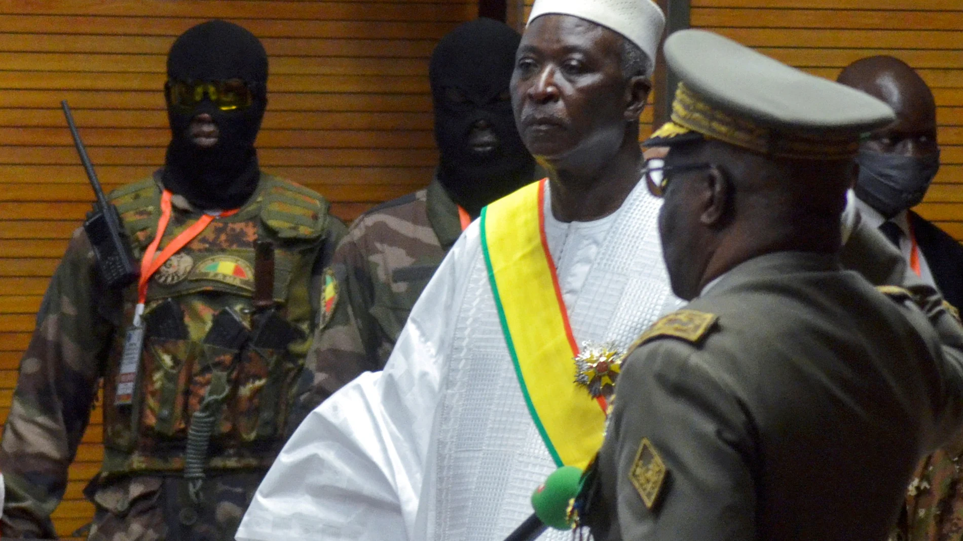El presidente interino de Mali, Bah Ndaw, el día de su investidura en Bamako, Mali, el 25 de septiembre de 2020