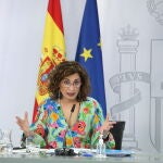 La ministra portavoz y ministra de Hacienda, María Jesús Montero comparece en una rueda de prensa, posterior al Consejo de Ministros,