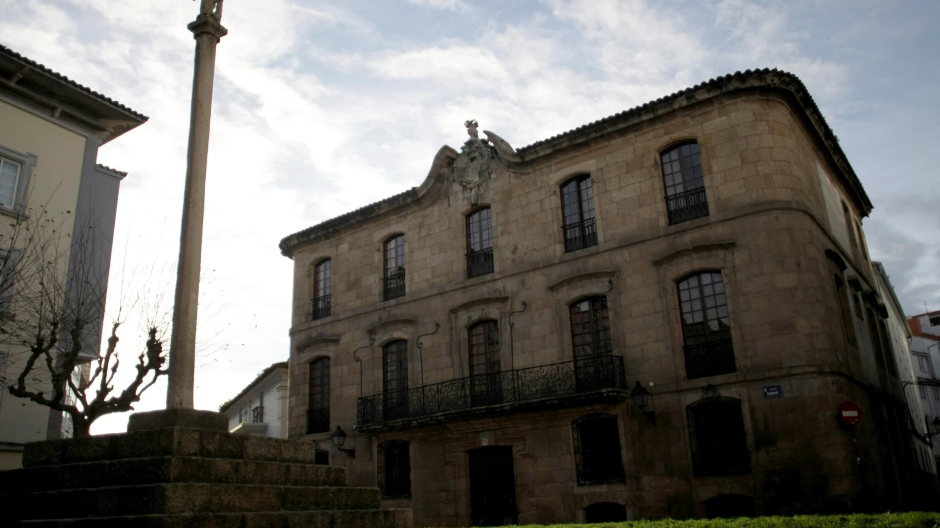 La Casa Cornide, situada en el casco viejo de La Coruña, fue reformada por última vez en 2018