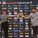 Susana Abaitua y Álvaro Cervantes reciben sus reconocimientos