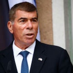 FILED - 27 August 2020, Berlin: Israeli Foreign Minister Gabriel "Gabi" Ashkenasi addresses journalists in front of the Liebermann Villa on Wannsee at a joint press conference with Federal Foreign Minister Maas. Ashkenazi on Thursday strongly denounced the assault on the US Capitol in Washington, saying he was "shocked" at the attack on what he termed "the stronghold of world democracy." Photo: Michele Tantussi/Reuters/Pool/dpaMichele Tantussi/Reuters/Pool/dp / DPA (Foto de ARCHIVO)27/08/2020 ONLY FOR USE IN SPAIN