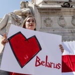 Bielorrusos contrarios a Lukashenko se han manifestado este fin de semana por toda Europa