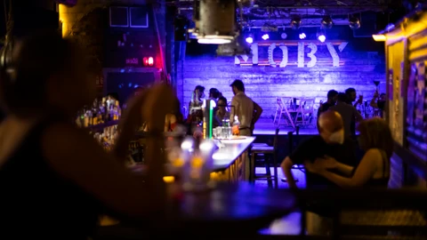 En la imagen, el interior de una sala de conciertos de la capital