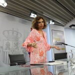 La portavoz del Gobierno y ministra de Hacienda, María Jesús Montero durante la rueda de prensa posterior a la reunión del Consejo de Ministros.